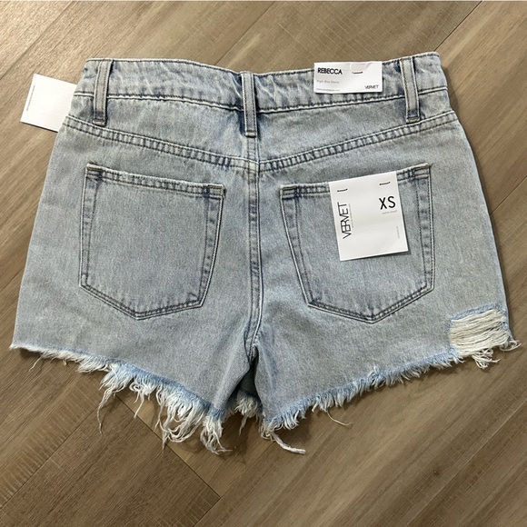 Rebecca shorts from Vervet. High rise distressed. - Picture 3 of 3